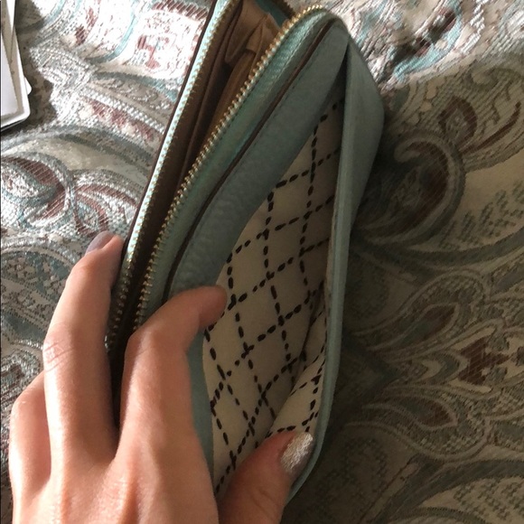 Kate Spade wallet - Picture 5 of 7
